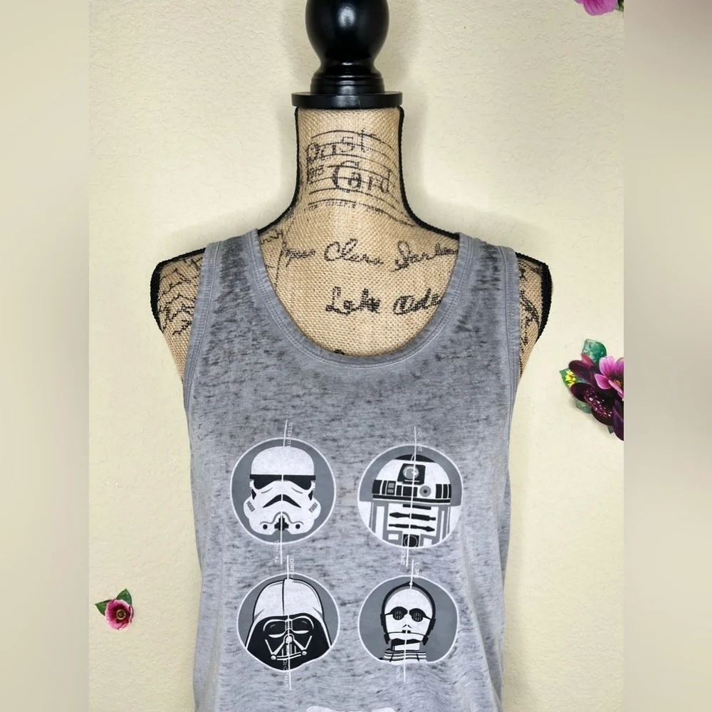 Star Wars Distressed Look Grey Tank Top with Darth Vader, R2-D2, C-3PO Size L